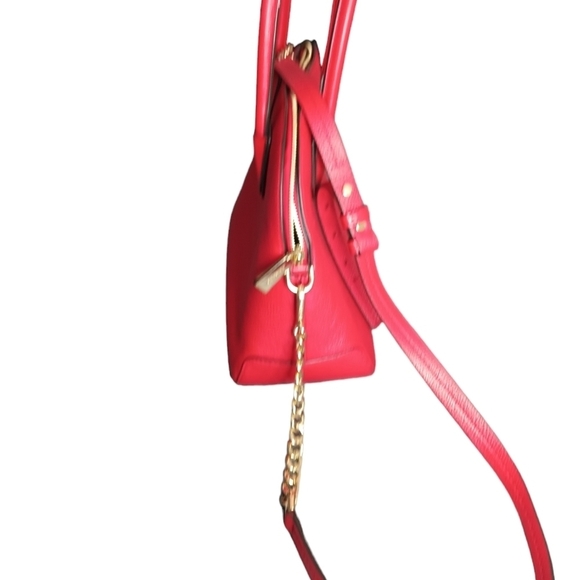 Red Micheal Kors  hobo bag with gold hardware and additional strap for shoulder - Picture 4 of 9